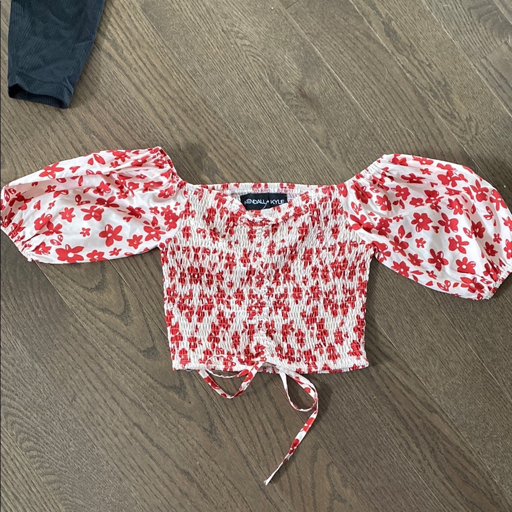 Kendall & Kylie White and Red Smocked Puff Sleeve Blouse